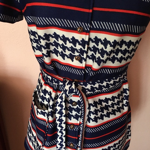 VTG 60 70 MOD Tie Waist Top Red Blue Stripes - Picture 4 of 16